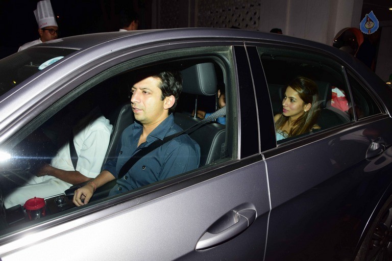 Bollywood Celebrities at Karan Johar Party - 43 / 52 photos