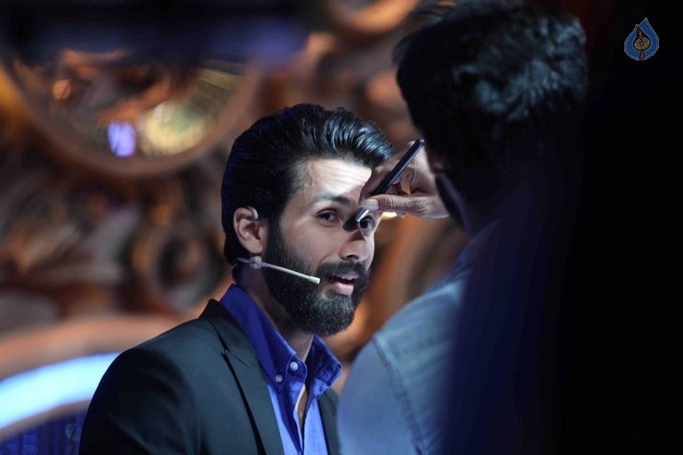 Bollywood Celebrities at Super Finale of JDJ - 12 / 48 photos