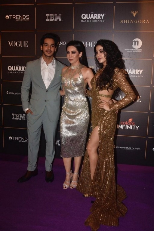 Bollywood Celebrities at Vogue Awards  - 26 / 54 photos
