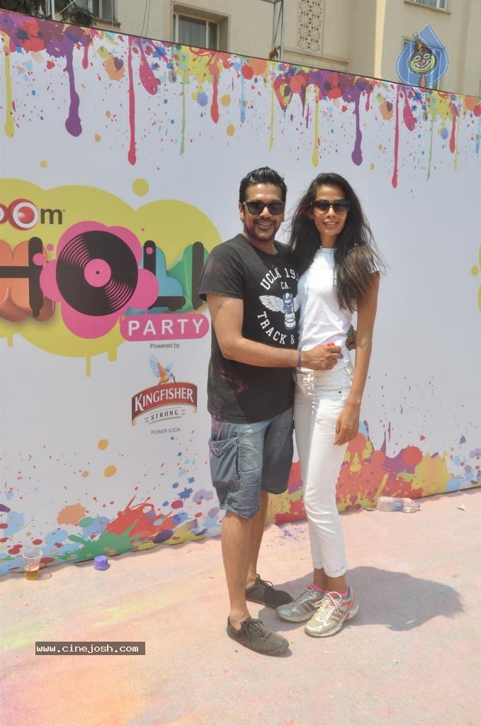 Bollywood Celebrities Celebrates Holi - 12 / 178 photos