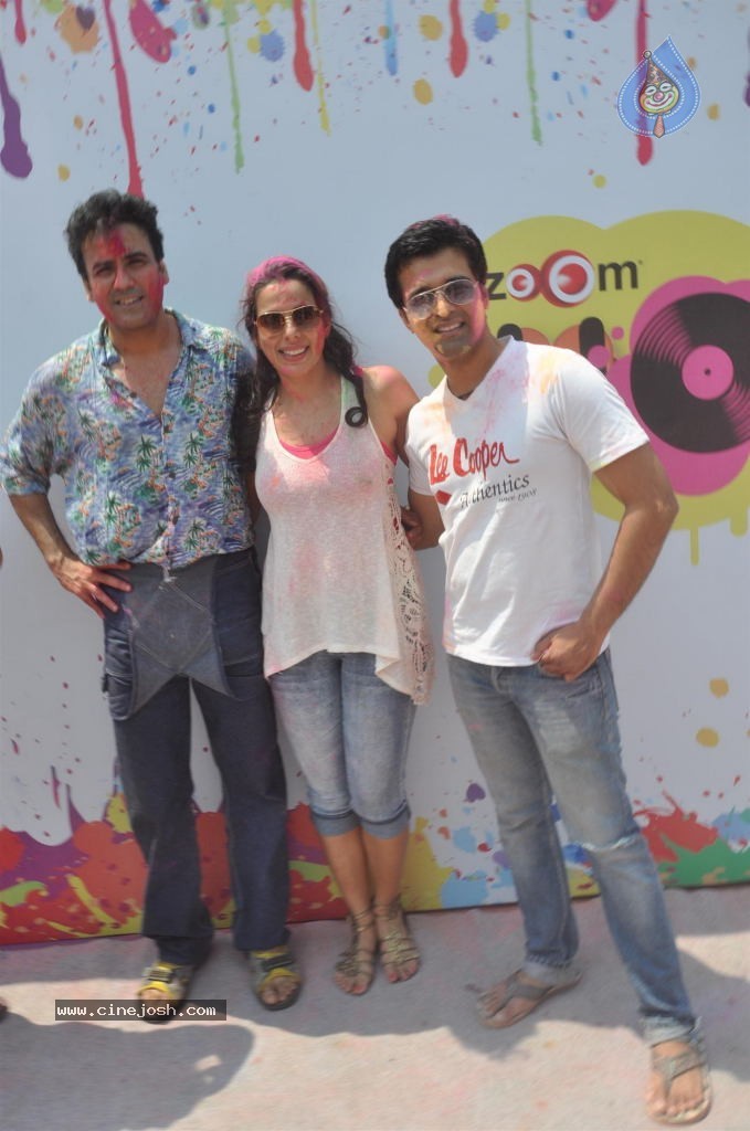 Bollywood Celebrities Celebrates Holi - 178 / 178 photos