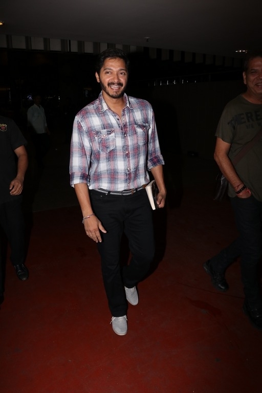 Bollywood Celebrities Spotted at Airport  - 7 / 9 photos