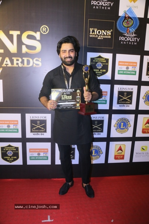 Bollywood Celebs At 24th SOL Lions Gold Awards - 10 / 21 photos