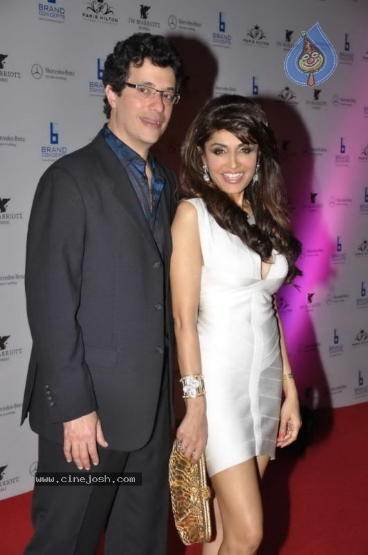 Bollywood Celebs at Paris Hilton Party - 49 / 82 photos