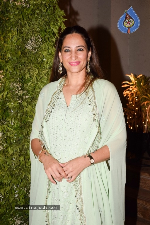 Bollywood Celebs Attend Saudamini Mattu Wedding Reception - 18 / 51 photos