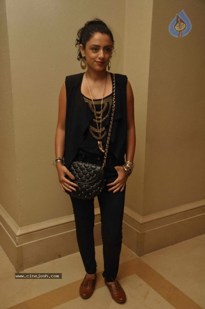 Bollywood Jollygood T-shirt Launch - 13 / 54 photos