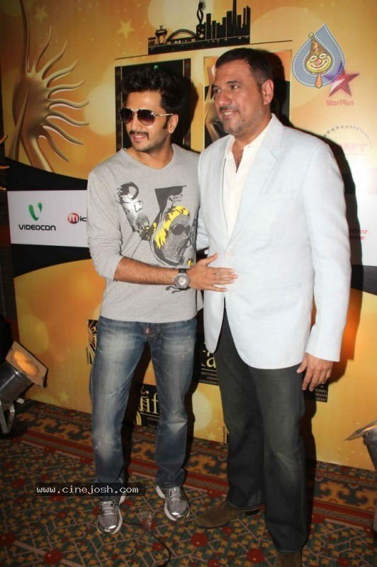 Bollywood Stars at IIFA Press Meet - 7 / 44 photos