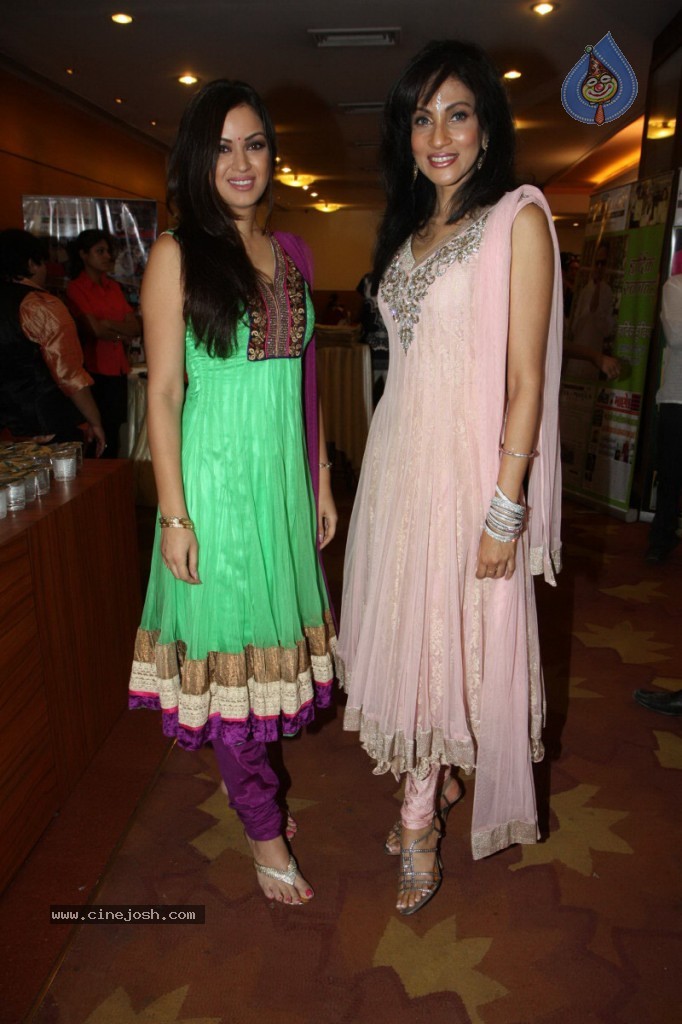 Bollywood Women's Day Special - 12 / 150 photos