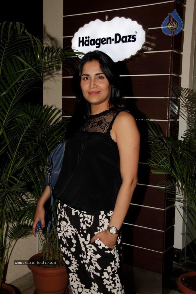 Bollywood Women's Day Special - 50 / 150 photos