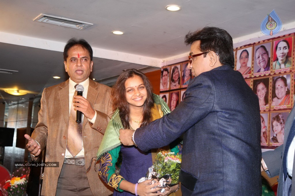 Bollywood Women's Day Special - 70 / 150 photos