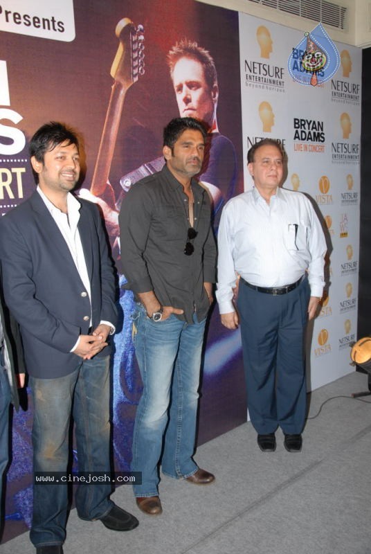 Bryan Adams Live in Concert Press Meet - 20 / 25 photos