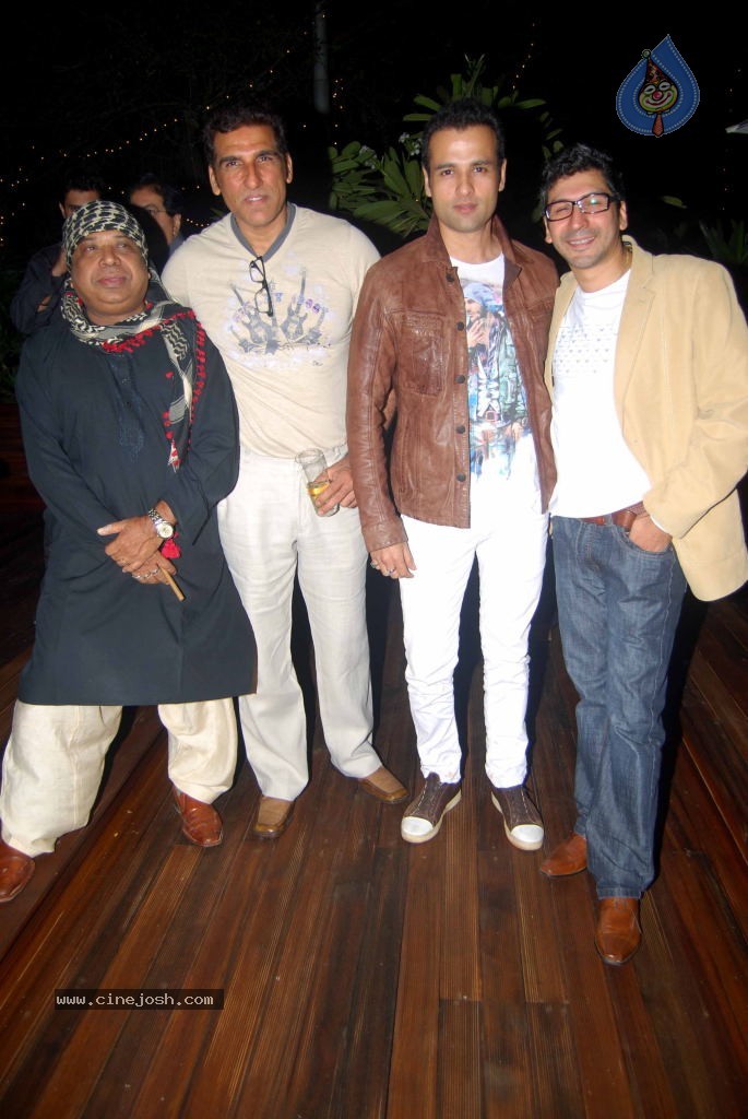 Celebs at Cafe Mangii Restaurants 1st Anniversary Bash - 25 / 31 photos