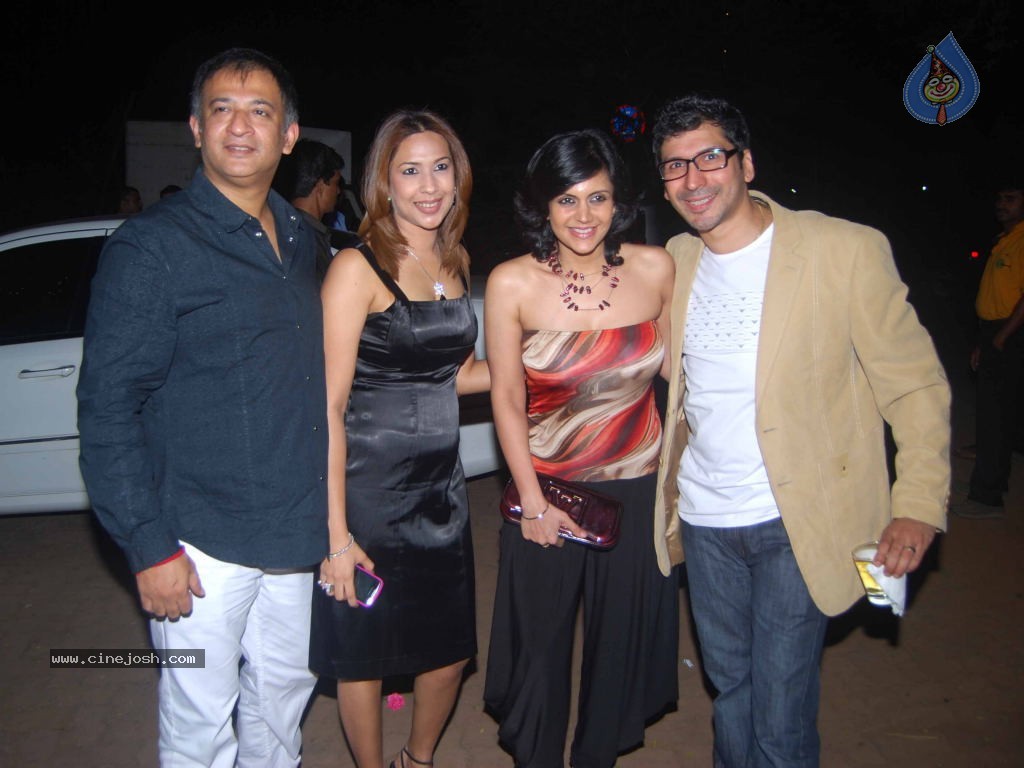 Celebs at Cafe Mangii Restaurants 1st Anniversary Bash - 29 / 31 photos