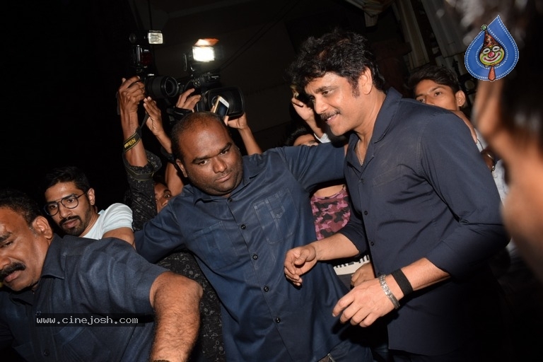 Cast Of Shiva 2 Spotted At Estrella Lounge - 5 / 9 photos