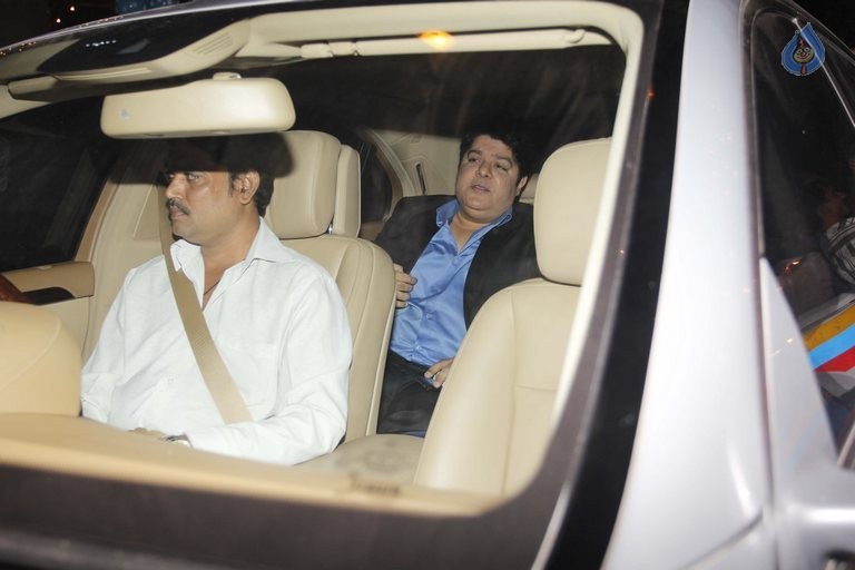 Celebrities at Amitabh Bachchan Hosted Diwali 2015 Party 1 - 24 / 106 photos