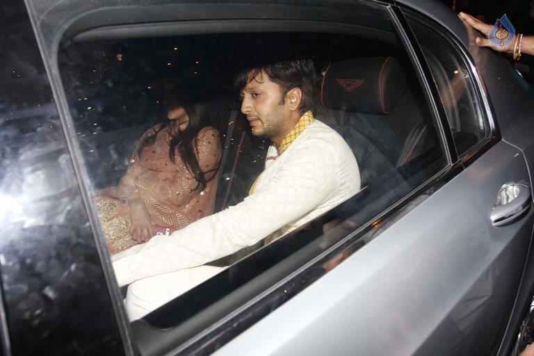 Celebrities at Amitabh Bachchan Hosted Diwali 2015 Party 1 - 57 / 106 photos