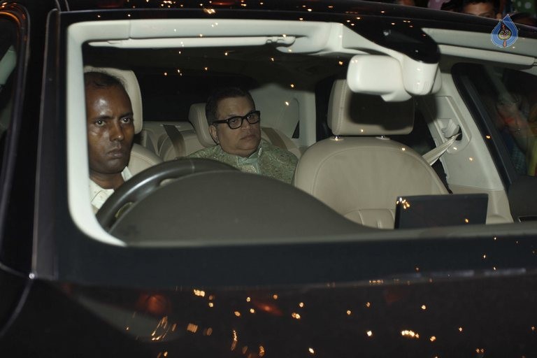 Celebrities at Amitabh Bachchan Hosted Diwali 2015 Party 1 - 61 / 106 photos