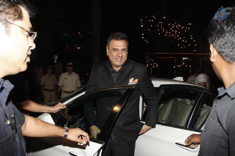 Celebrities at Amitabh Bachchan Hosted Diwali 2015 Party 1 - 99 / 106 photos