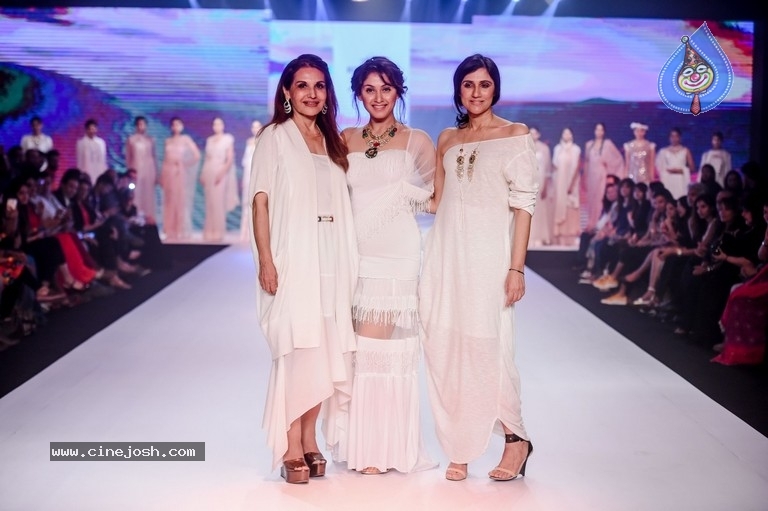 Celebrities at Bombay Times Fashion Week - 55 / 55 photos