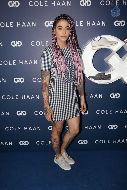 Celebrities at Brand Cole Haan Party 2 - 4 / 63 photos