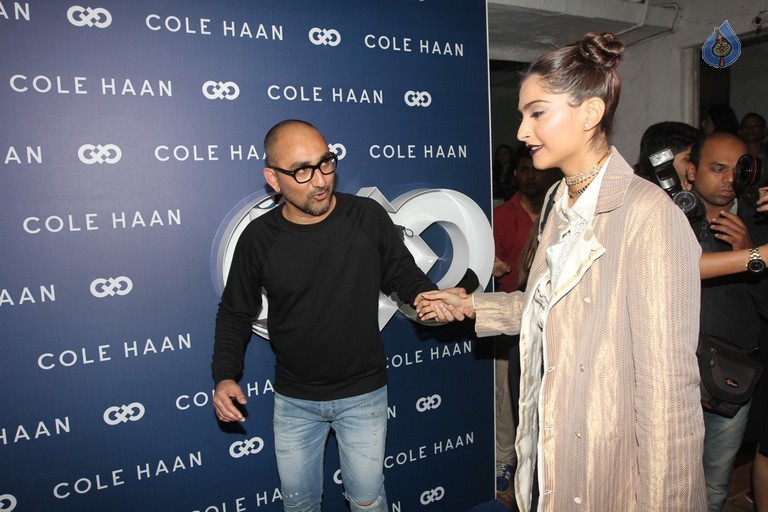 Celebrities at Brand Cole Haan Party 2 - 23 / 63 photos