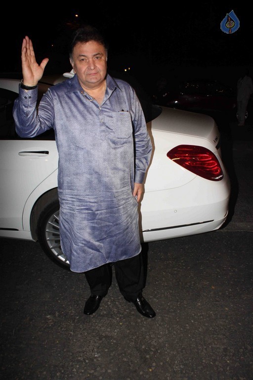 Celebrities at Ekta Kapoor Diwali Party - 28 / 29 photos