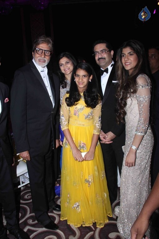 Celebrities at Hello Hall of Fame Awards 2016 - 16 / 84 photos