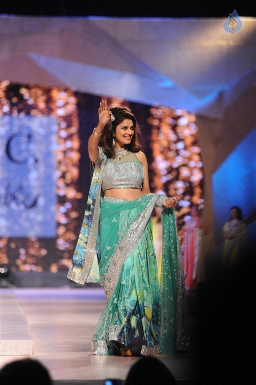 Celebrities at HT Most Stylish Awards 2016 - 62 / 63 photos