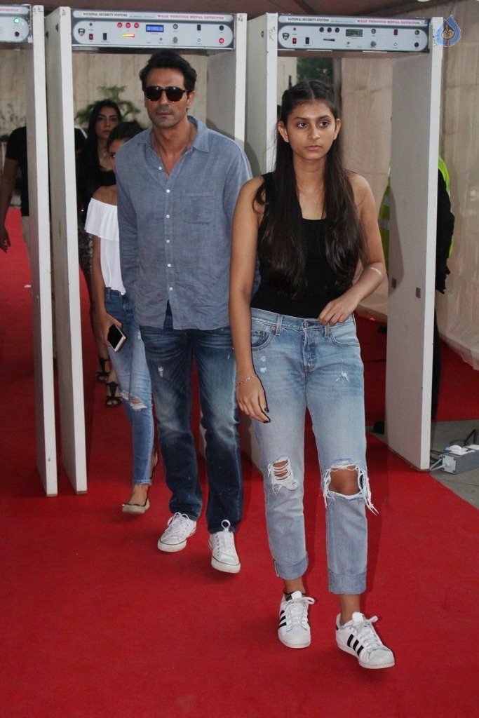 Celebrities at Justin Bieber Purpose World Tour Concert - 25 / 81 photos