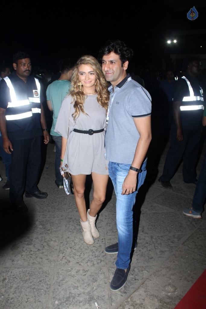 Celebrities at Justin Bieber Purpose World Tour Concert - 33 / 81 photos