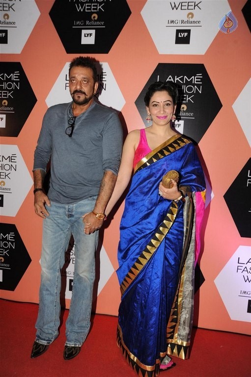 Celebrities at LFW Summer Resort 2016 - 11 / 61 photos