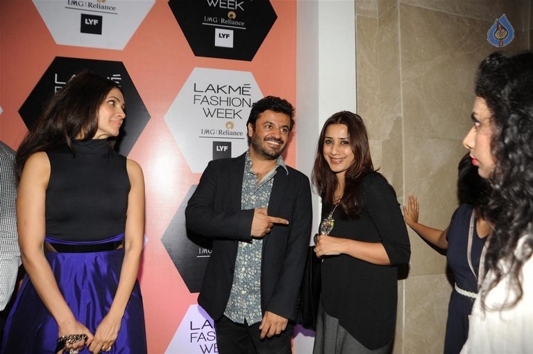 Celebrities at LFW Summer Resort 2016 - 24 / 61 photos