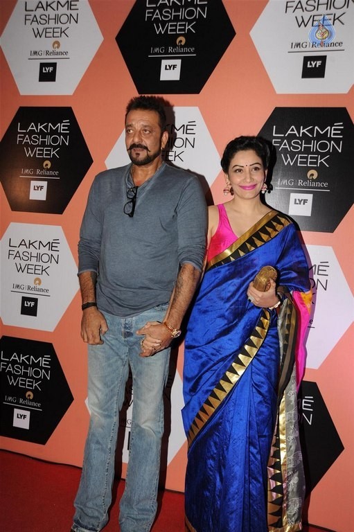 Celebrities at LFW Summer Resort 2016 - 60 / 61 photos