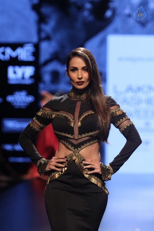 Celebrities at LFW Winter Festive 2016 - 10 / 42 photos