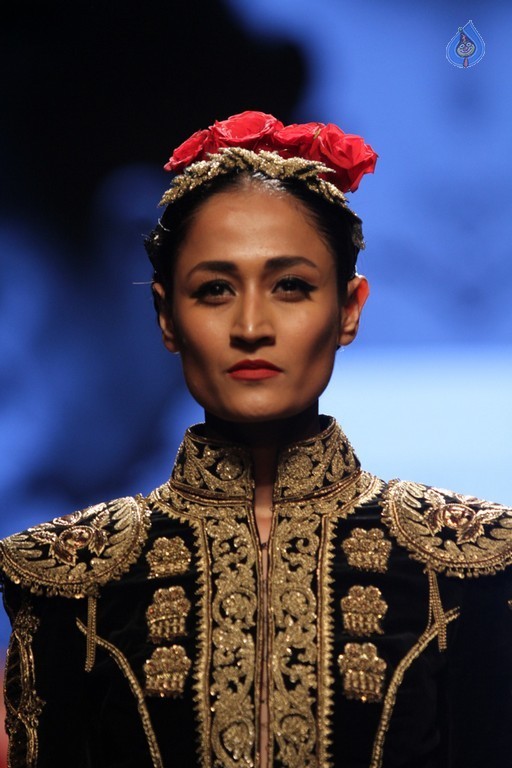 Celebrities at LFW Winter Festive 2016 - 16 / 42 photos