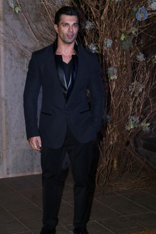 Celebrities at Manish Malhotra Birthday Bash - 24 / 80 photos