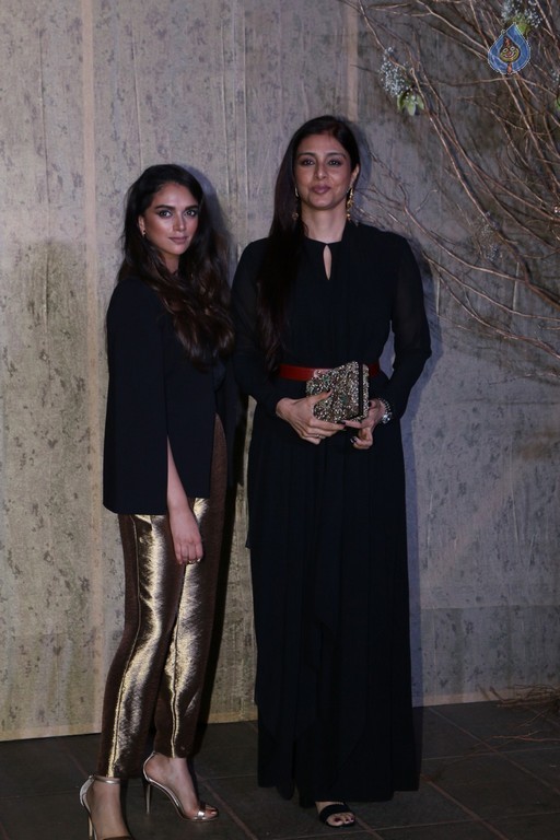 Celebrities at Manish Malhotra Birthday Bash - 33 / 80 photos