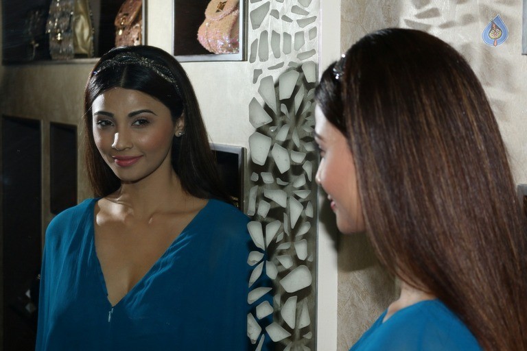 Celebrities at Rajat Tangri and Deepa Gurnani Collection Preview - 37 / 55 photos