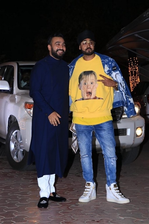 Celebrities at Shilpa Shetty Diwali Bash 2018 - 10 / 42 photos