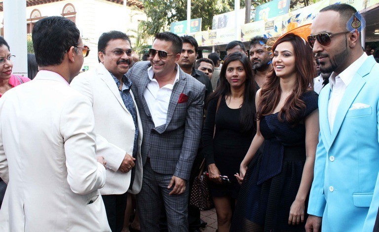 Celebrities at The Sshaawn Million Cup Event - 22 / 33 photos