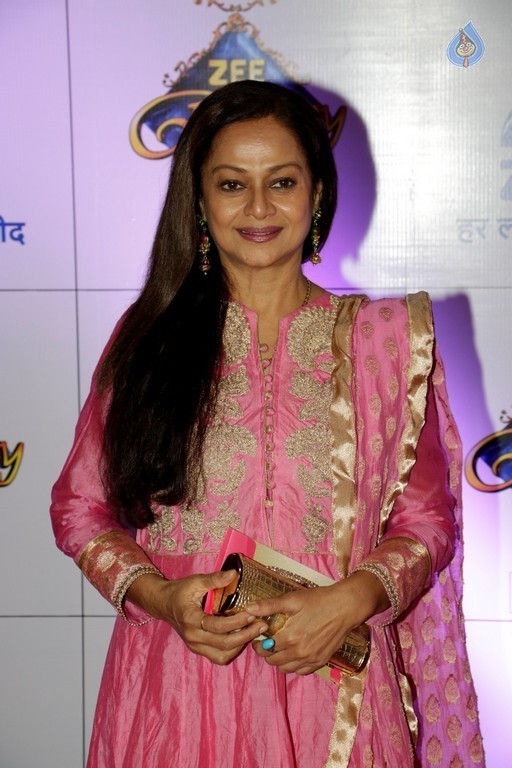 Celebrities at Zee Rishtey Awards 2015 - 38 / 93 photos