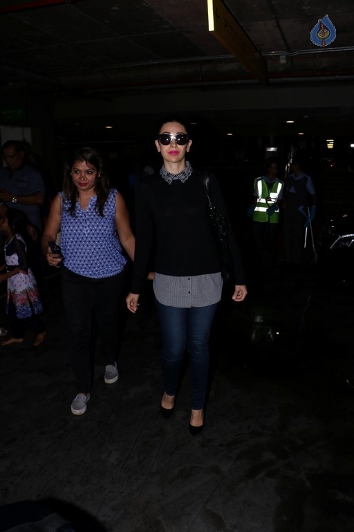 Celebrities Spotted at Airport Returns From IIFA - 72 / 84 photos