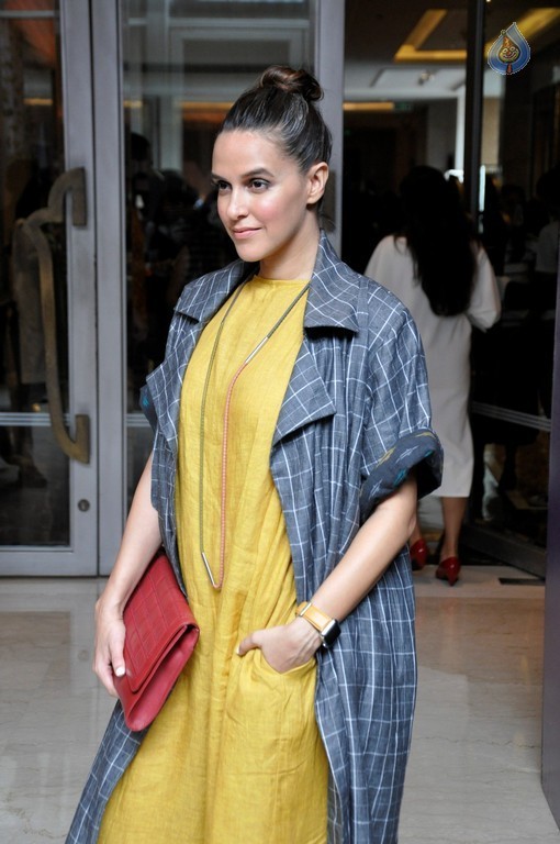 Celebrities Walks the Ramp at LFW Winter Festive 2016 - 49 / 63 photos