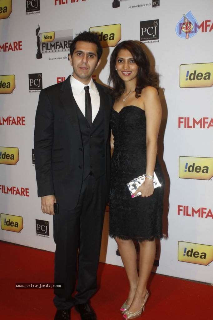 Celebs at 57th Idea Filmfare Awards 2011 - 30 / 137 photos