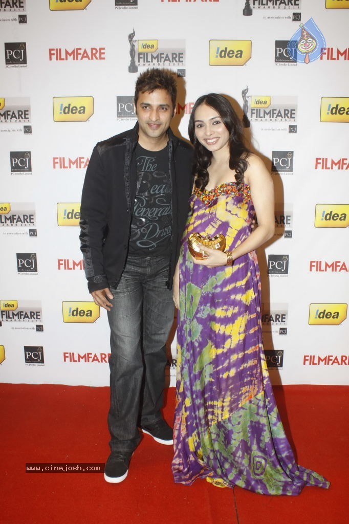 Celebs at 57th Idea Filmfare Awards 2011 - 68 / 137 photos