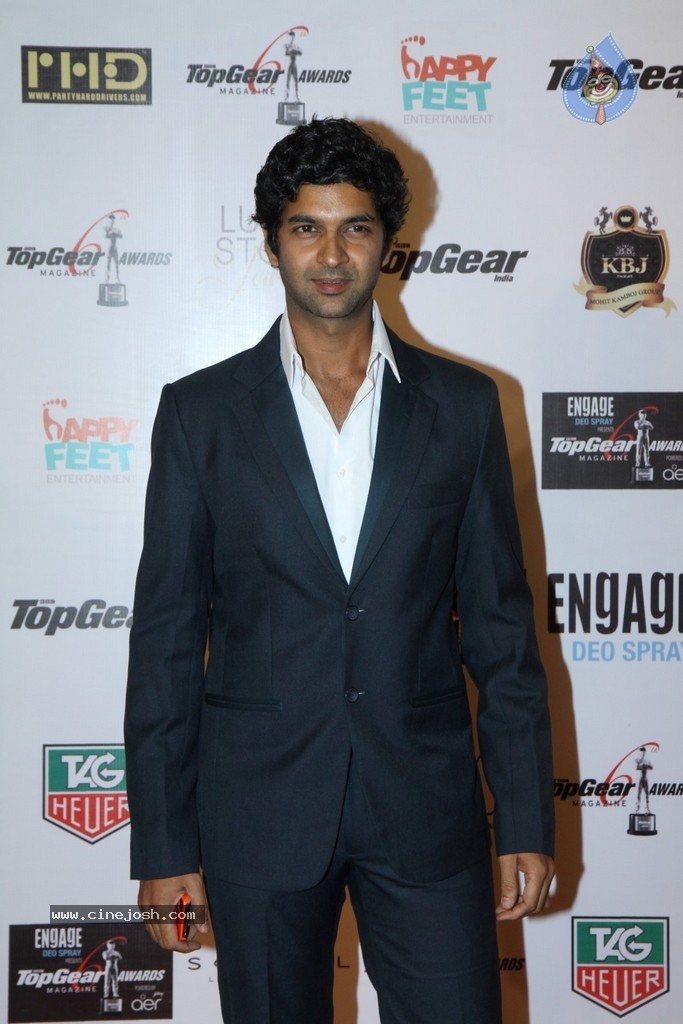 Celebs at 6th Top Gear Awards - 14 / 33 photos