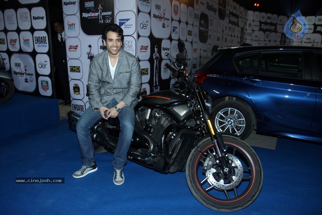 Celebs at 6th Top Gear Awards - 15 / 33 photos