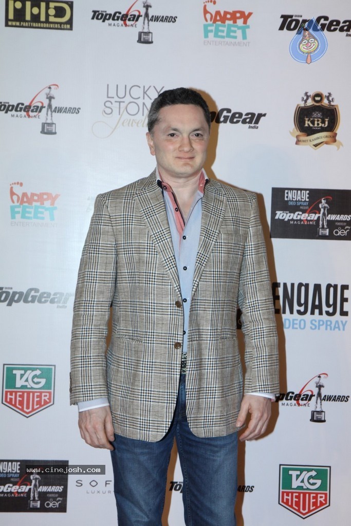 Celebs at 6th Top Gear Awards - 17 / 33 photos