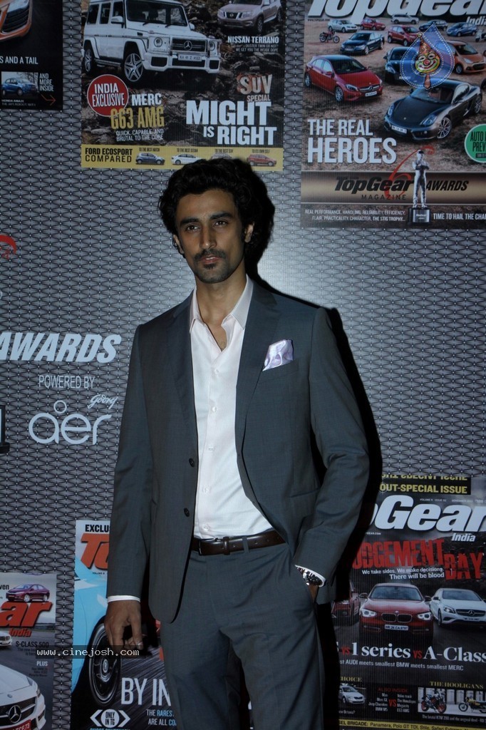 Celebs at 6th Top Gear Awards - 21 / 33 photos