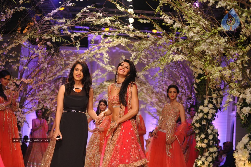 Celebs at Aamby Valley India Bridal Fashion Week - 1 / 96 photos